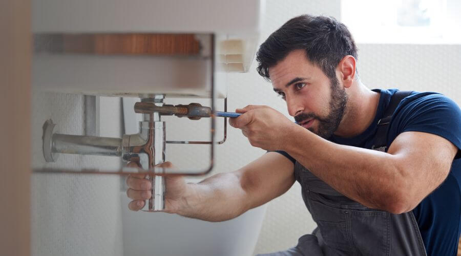Local water heater installation in Alaska